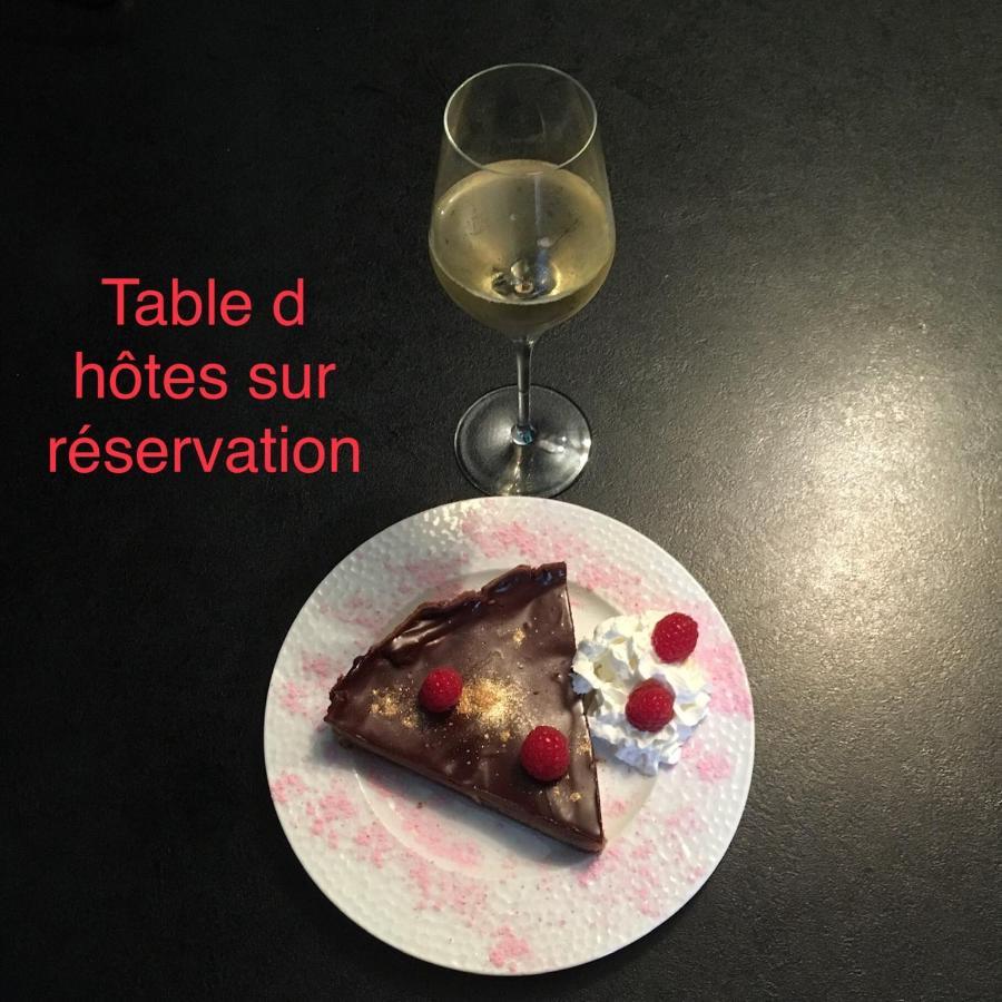 La Part Des Anges Hotel Mardeuil Buitenkant foto